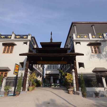 Inlay Palace Hotel Nyaung Shwe Dış mekan fotoğraf
