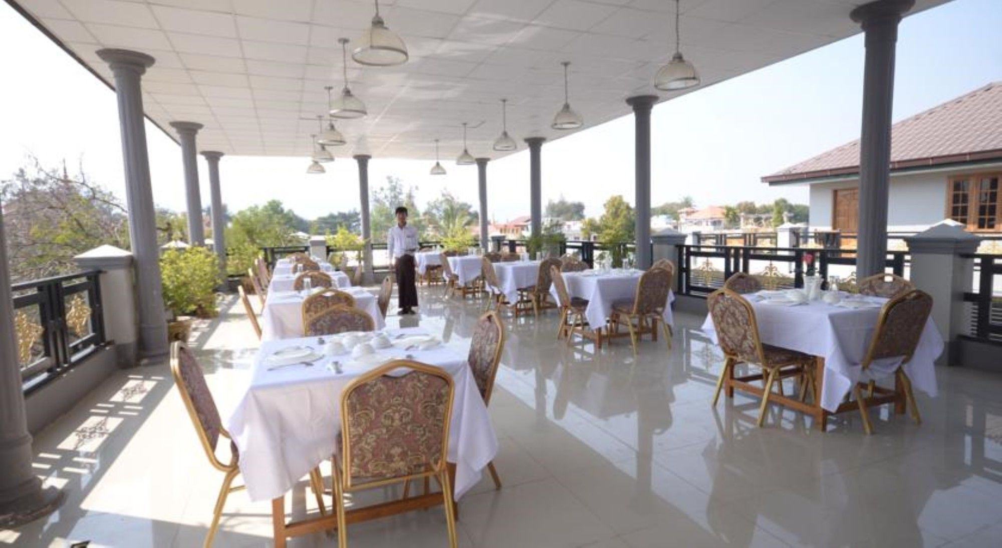 Inlay Palace Hotel Nyaung Shwe Dış mekan fotoğraf