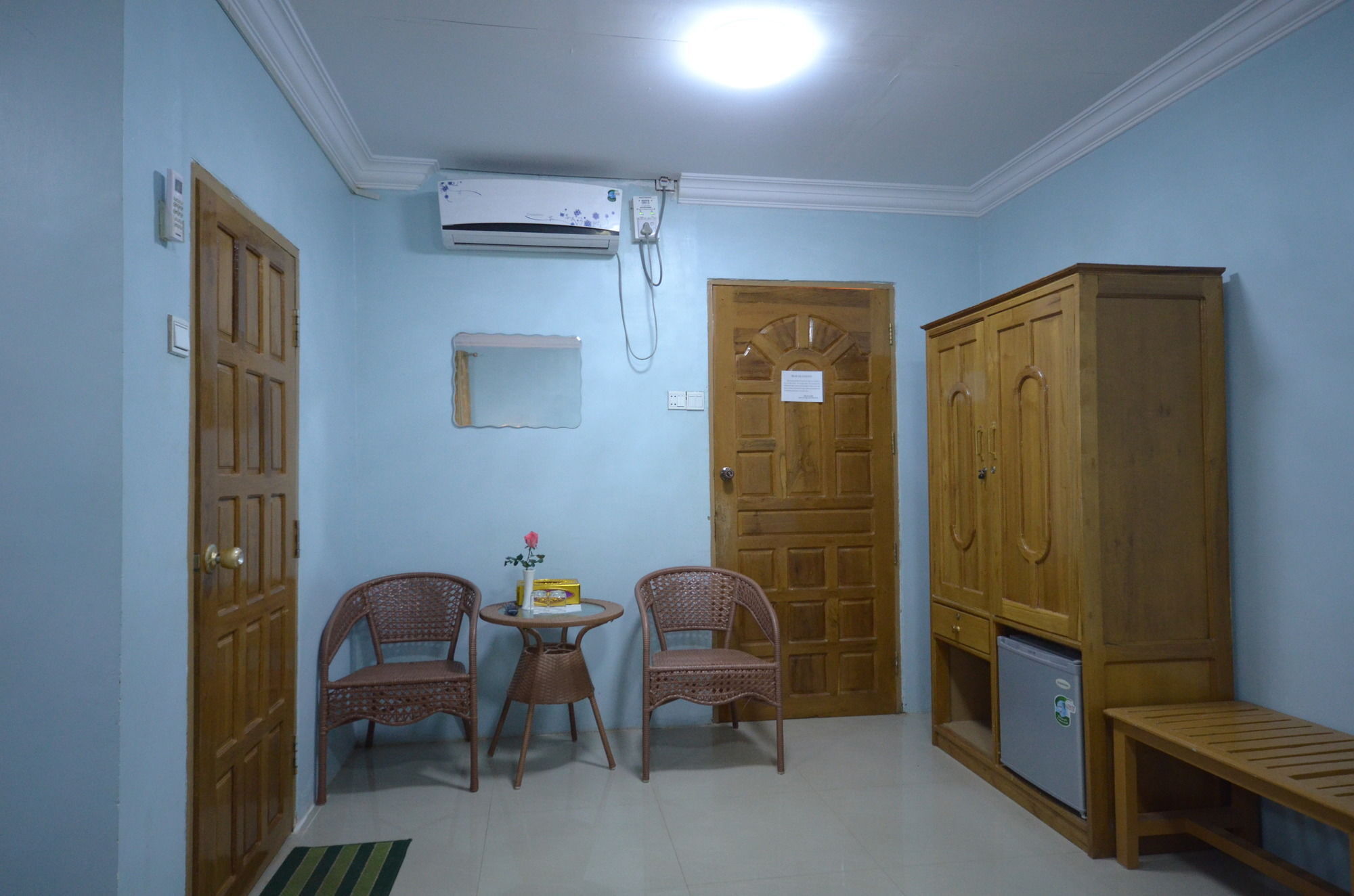 Inlay Palace Hotel Nyaung Shwe Dış mekan fotoğraf